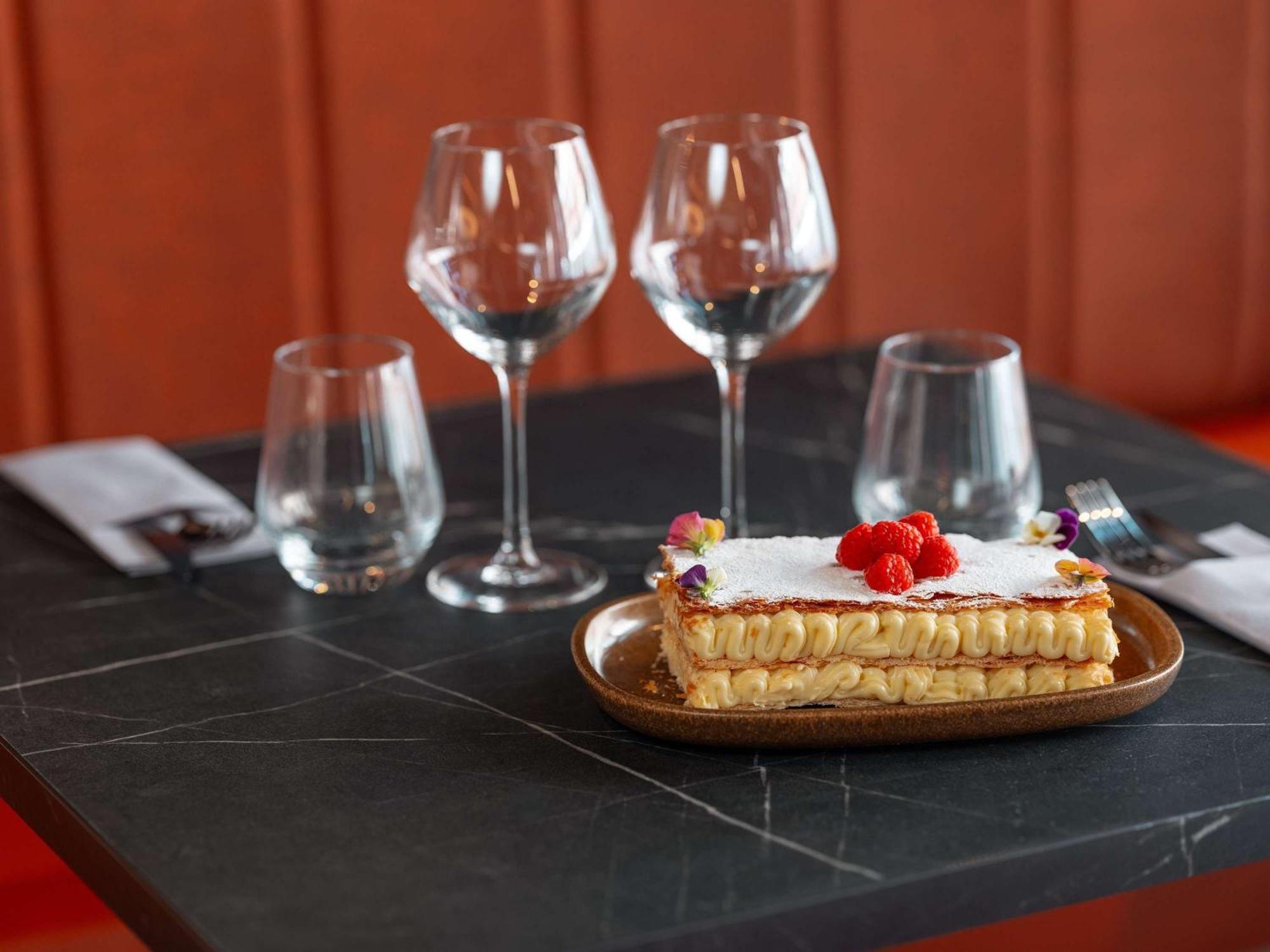Ibis Styles Fontenay Экстерьер фото