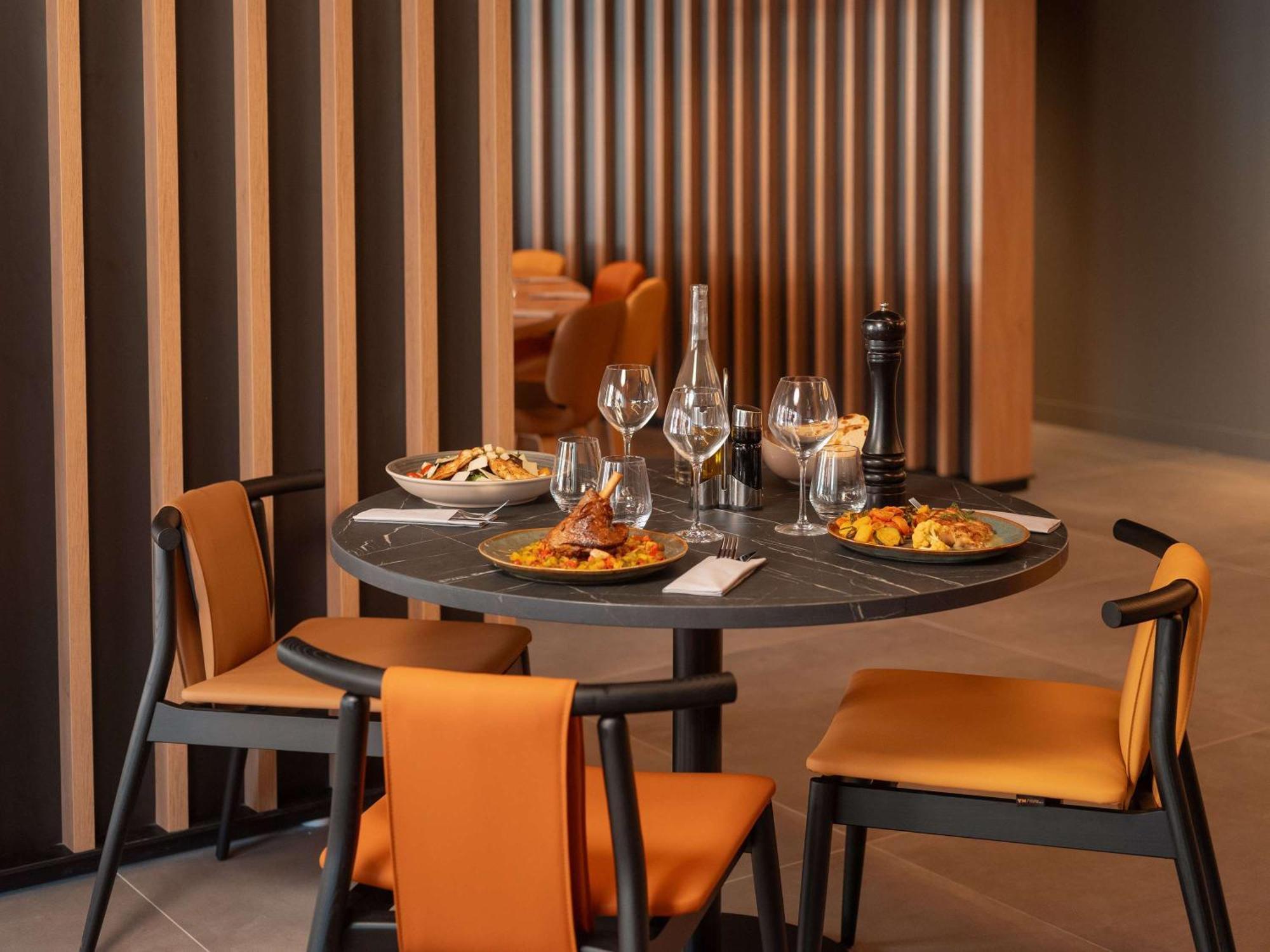 Ibis Styles Fontenay Экстерьер фото