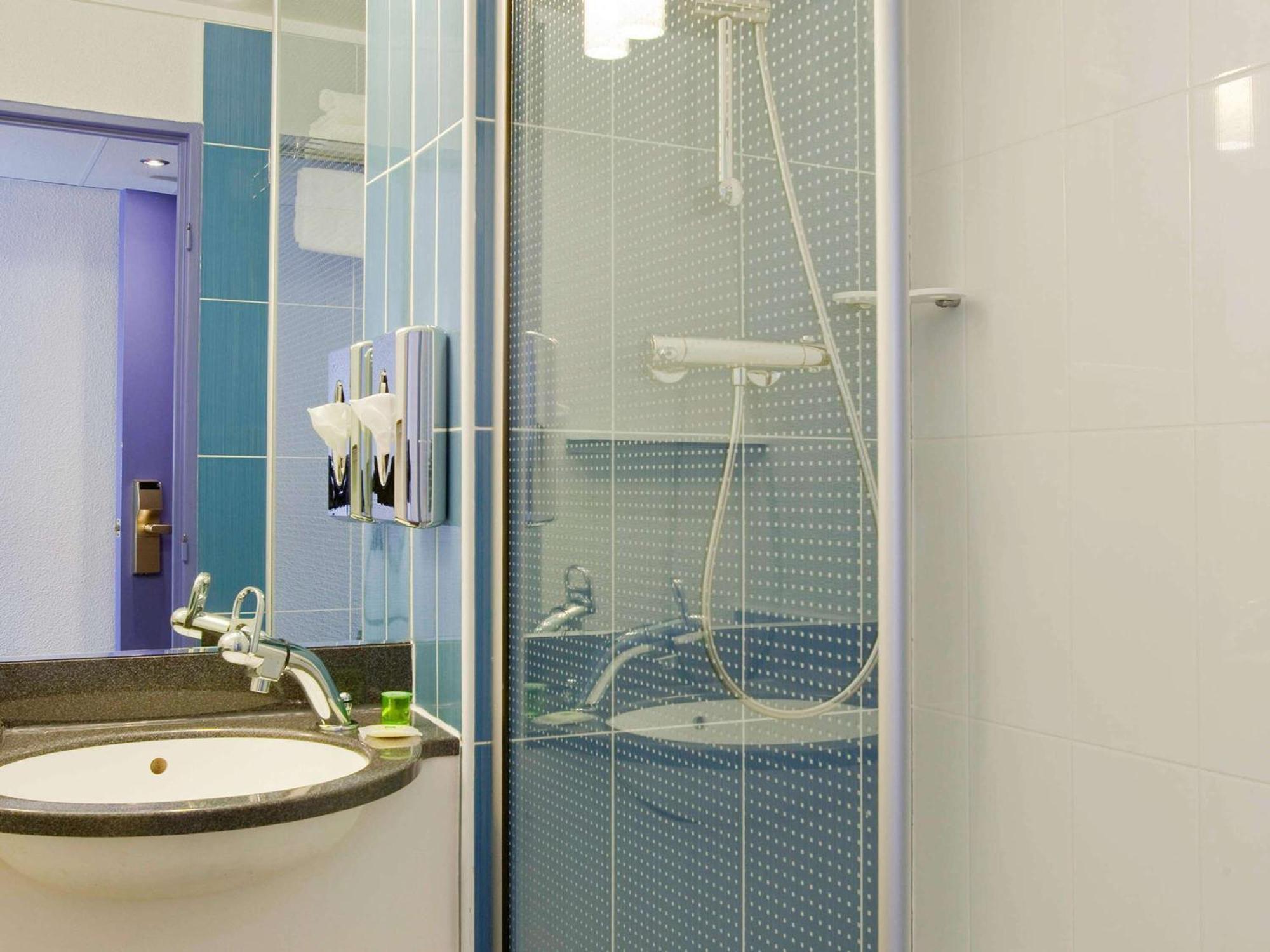 Ibis Styles Fontenay Экстерьер фото
