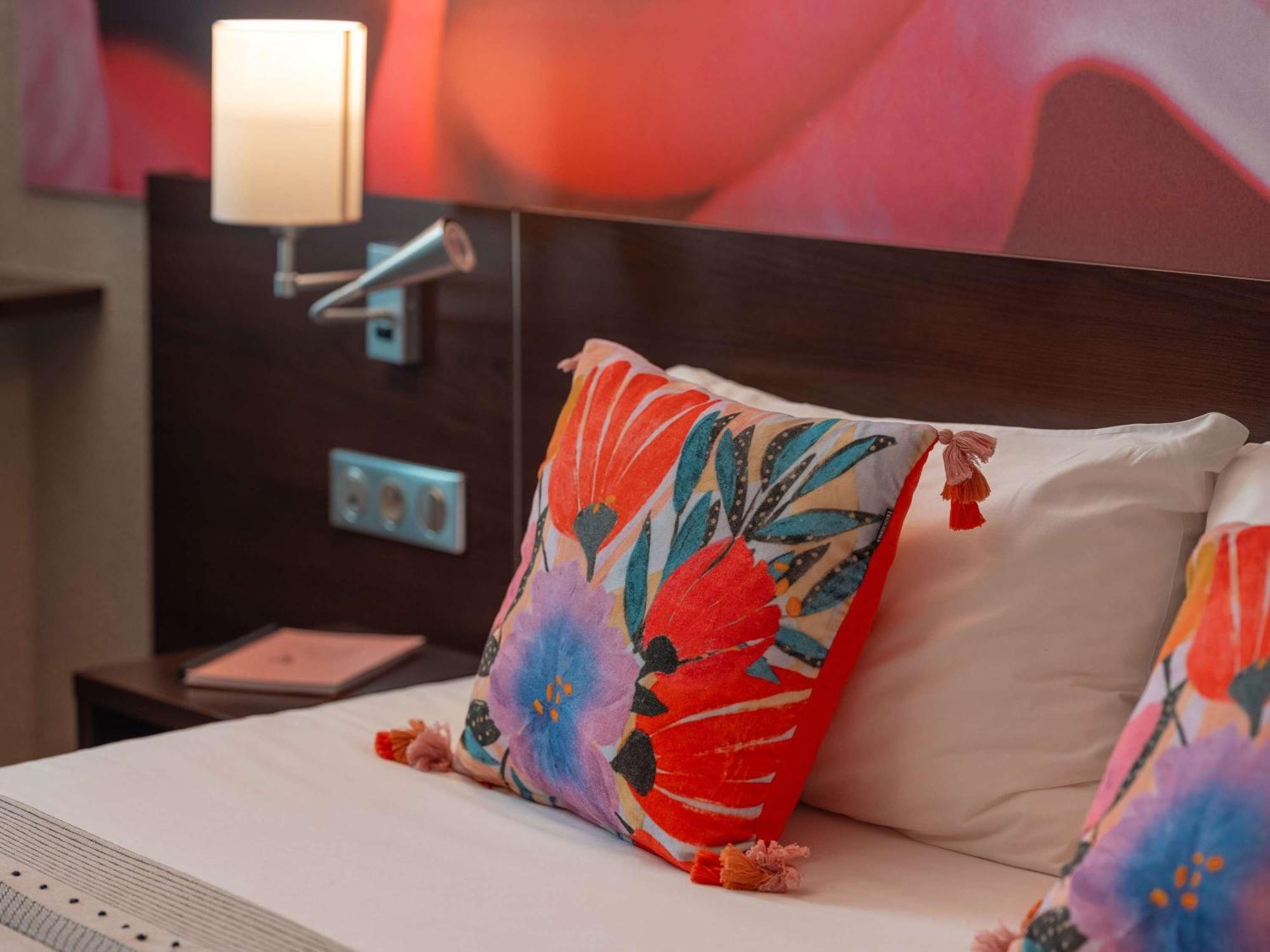 Ibis Styles Fontenay Экстерьер фото