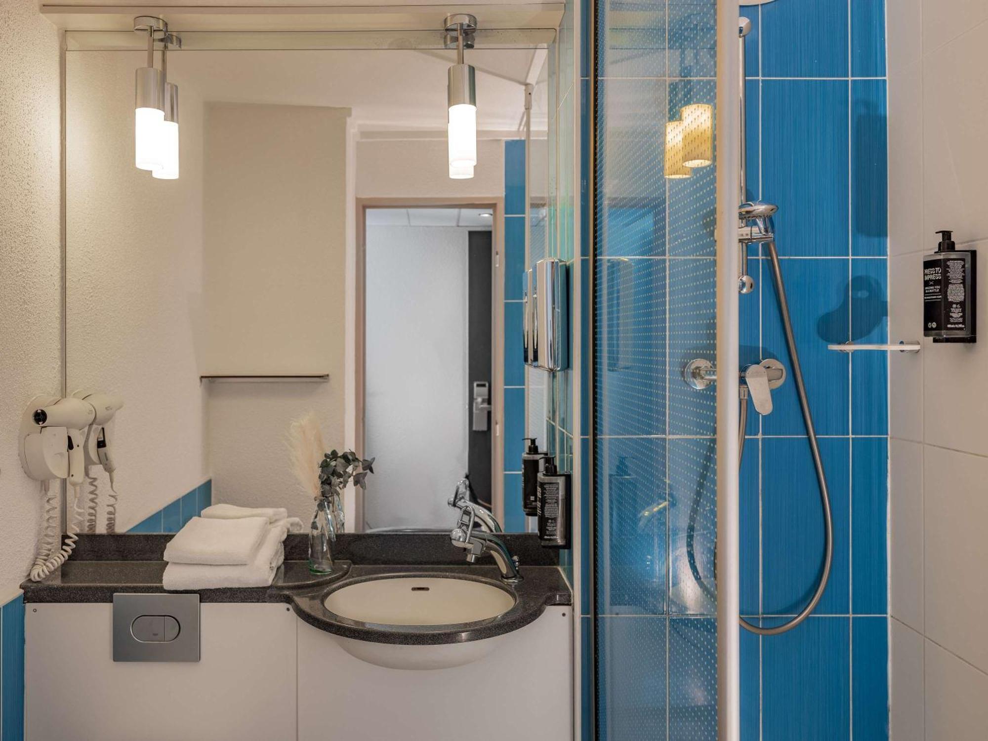 Ibis Styles Fontenay Экстерьер фото