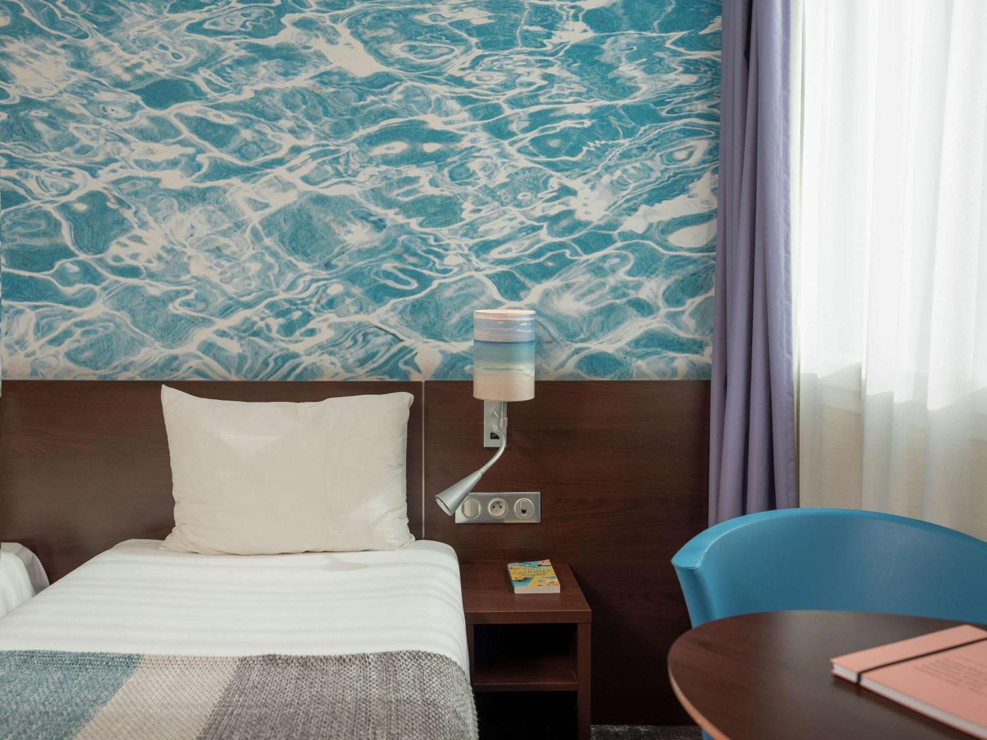 Ibis Styles Fontenay Экстерьер фото