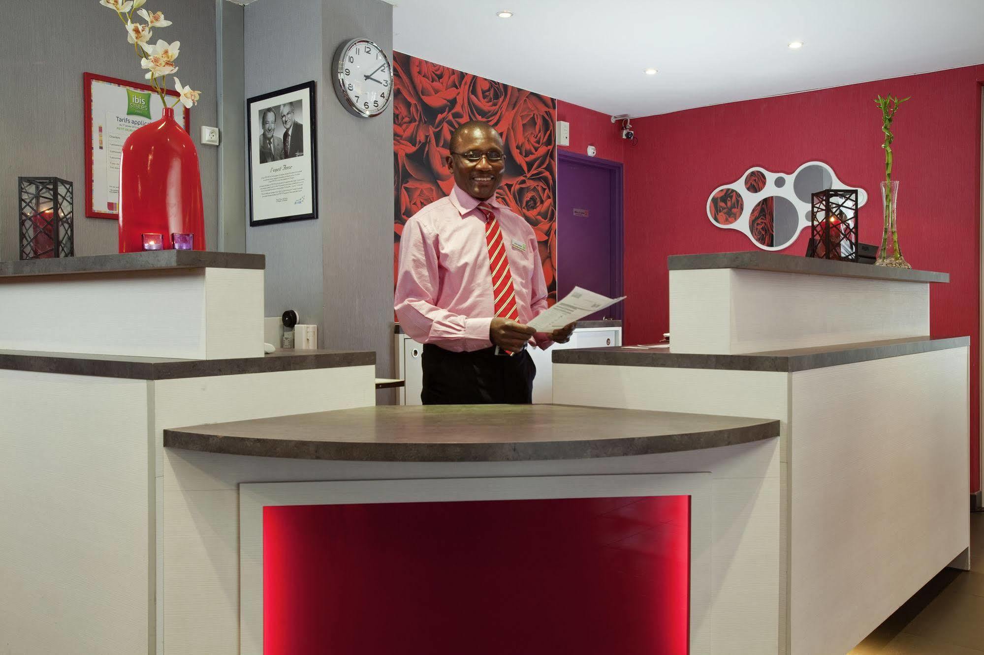 Ibis Styles Fontenay Экстерьер фото